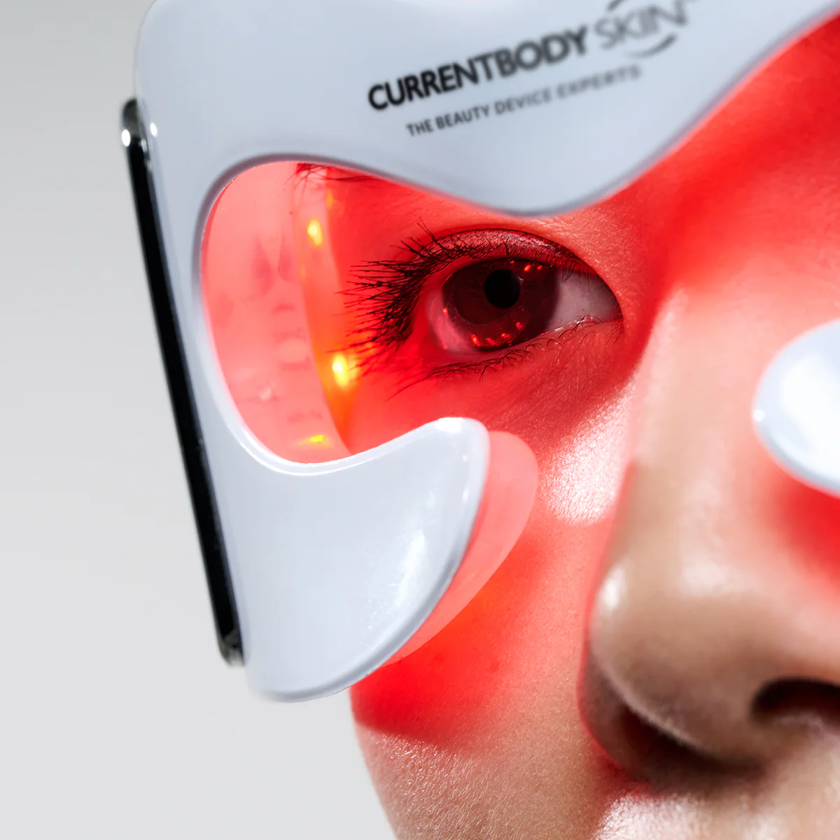 CurrentBody Skin LED Oog Perfector Aanbieding - Image 2