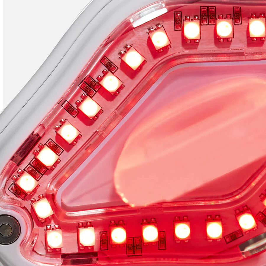 CurrentBody Skin LED Lipmasker - Image 4